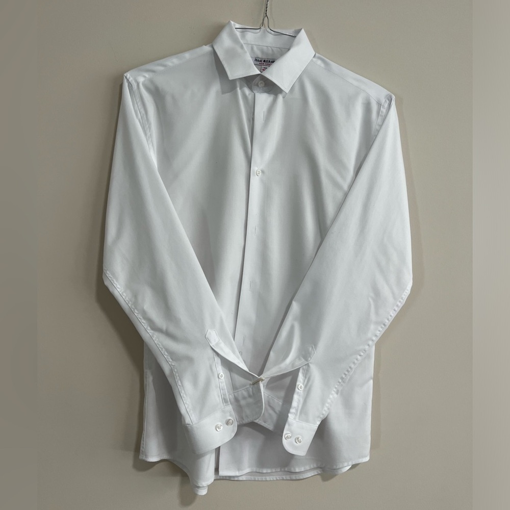 Isaac Mizrahi Boys 18/20 Button Down Shirt. Excellent Condition.